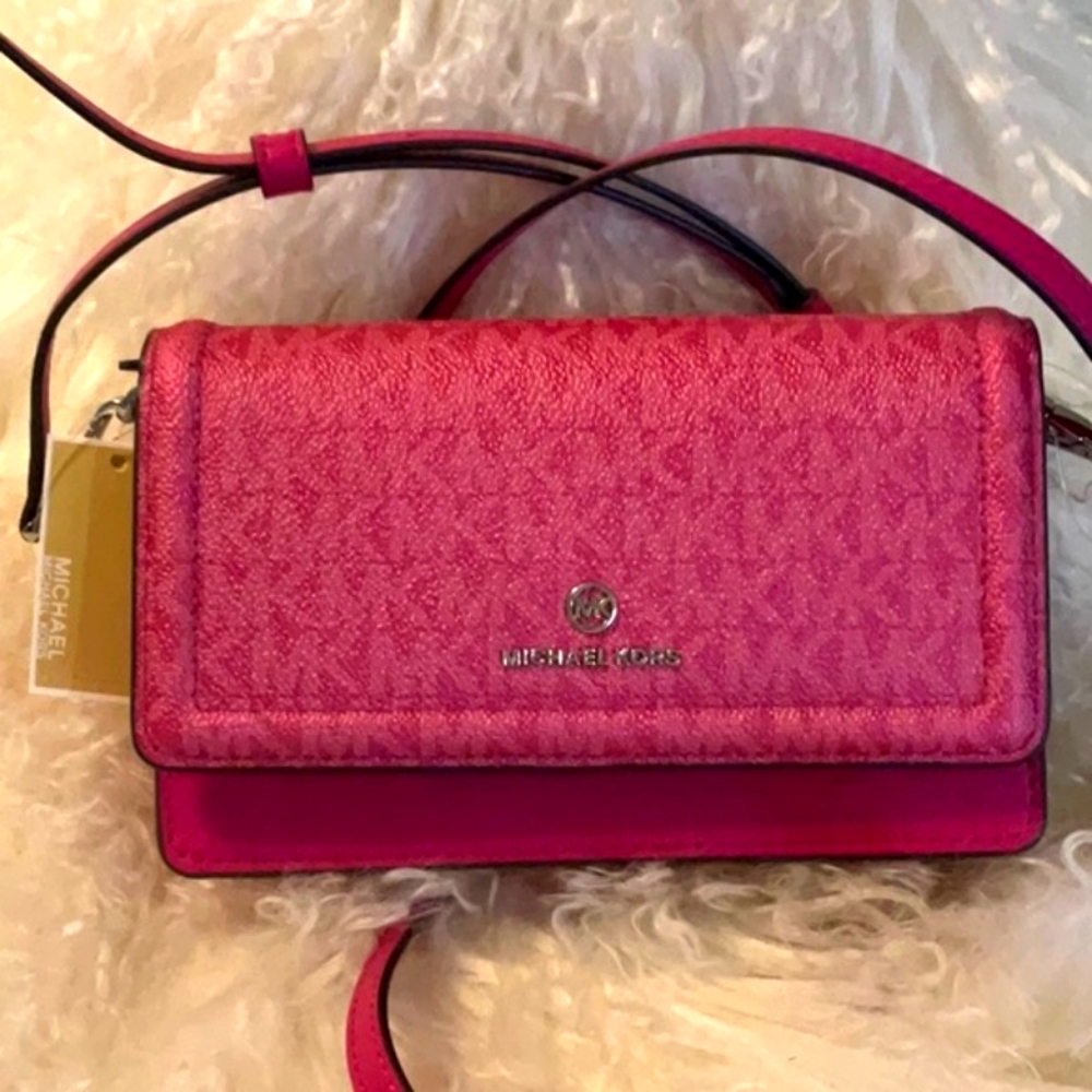 NWT Michael Kors Jet Set Charm